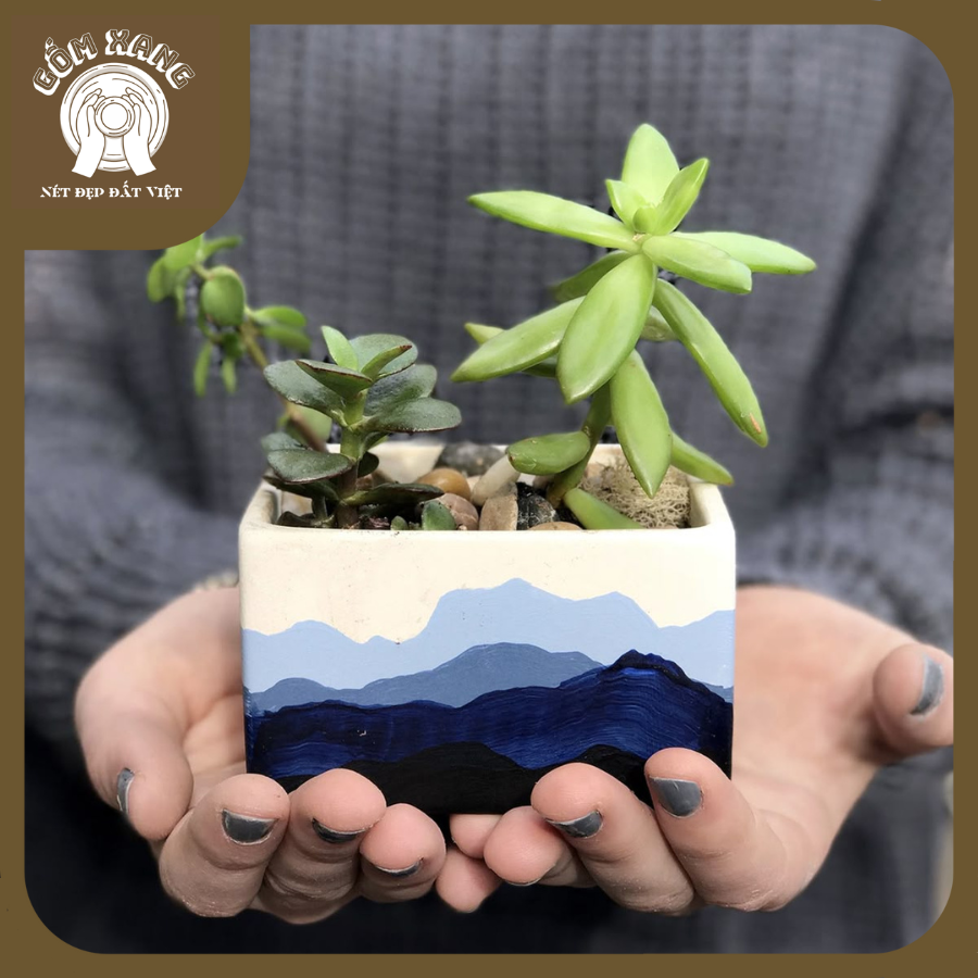 Chậu cây gốm handmade vẽ tay